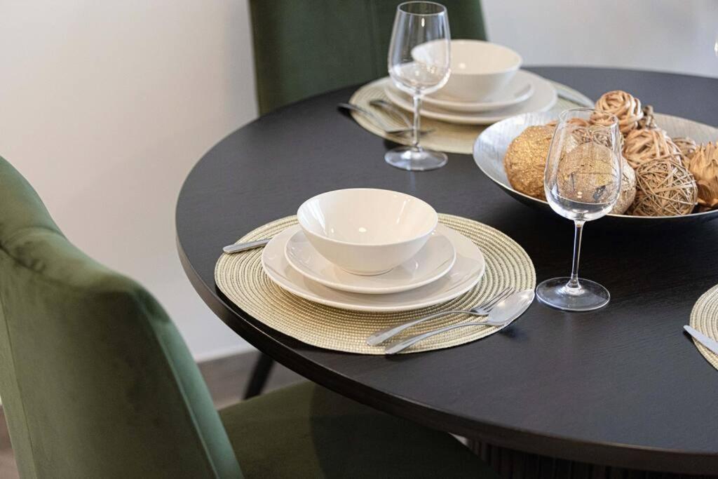 두바이 Chic 2 Bed Near Trade Centre With 5 Star Amenities 아파트 외부 사진